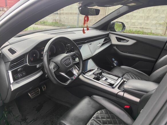 2019 Audi Q8 55 TFSI I (4M), чёрный, 6480000 рублей - вид 8