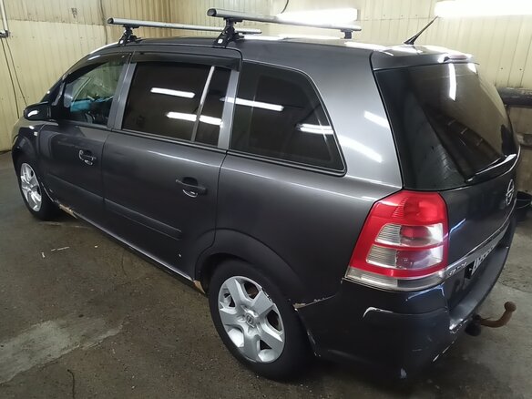 2008 Opel Zafira B Рестайлинг, серый, 650000 рублей - вид 8