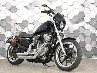 Harley-Davidson Sportster 883