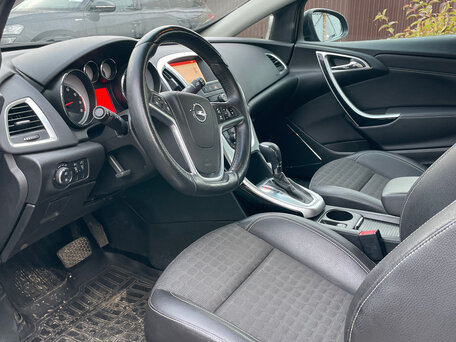 2014 Opel Astra GTC J Рестайлинг, чёрный, 1050000 рублей, вид 5
