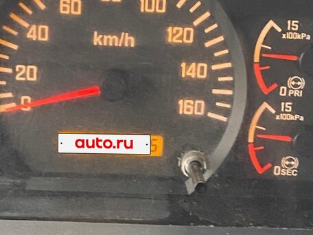 2016 Isuzu Forward (F-Series), белый, 3200000 рублей, вид 1