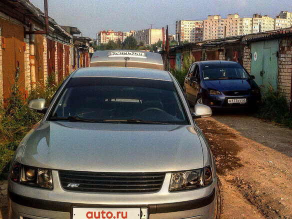 1997 Volkswagen Passat B5, серый