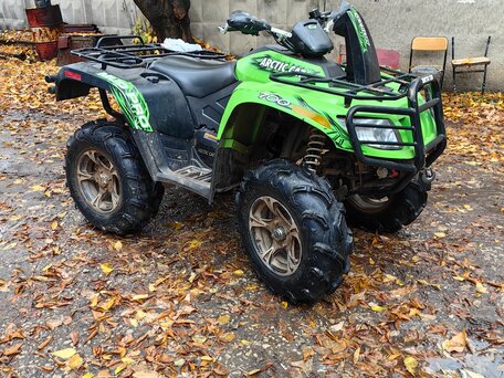 2013 Arctic Cat 700 Series, зелёный, 650000 рублей, вид 1