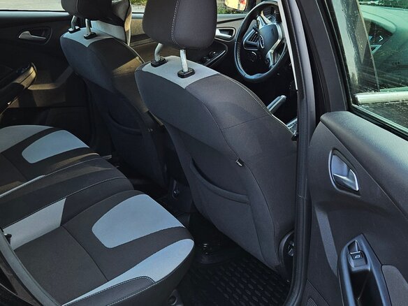 2014 Ford Focus III, чёрный, 1000000 рублей - вид 12
