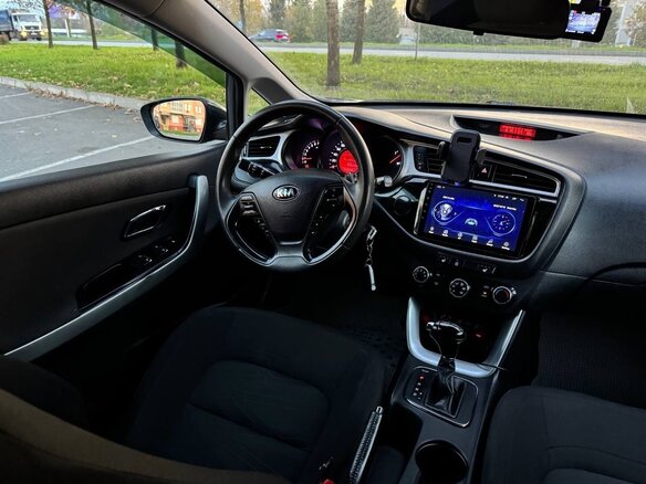 2015 Kia Ceed II Рестайлинг, синий, 1200000 рублей - вид 21
