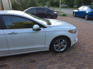 2017 Ford Fusion (North America) II Рестайлинг, белый, 1300000 рублей, вид 4