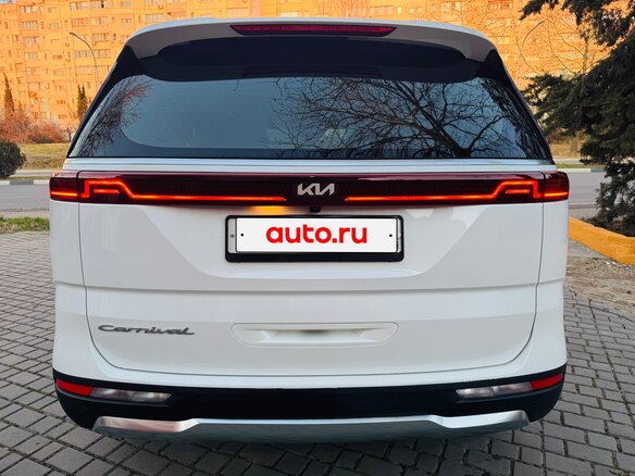 2020 Kia Carnival IV, белый, 4599000 рублей - вид 8