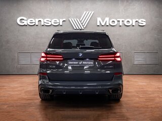 2025 BMW X5 40i IV (G05/G18) Рестайлинг, серый, 14300000 рублей, вид 4