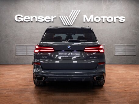 2025 BMW X5 40i IV (G05/G18) Рестайлинг, серый, 14300000 рублей, вид 4