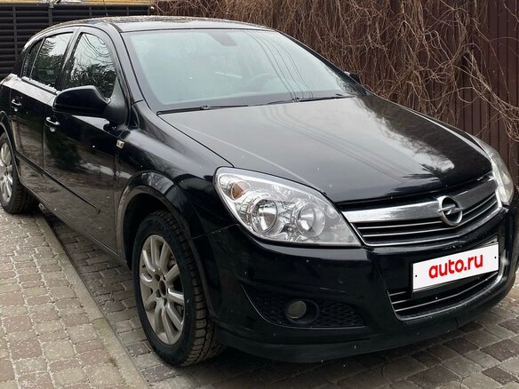 2013 Opel Astra H Рестайлинг, чёрный, 650000 рублей - вид 2