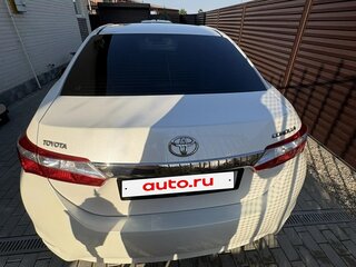 2015 Toyota Corolla XI (E160, E170, E180), белый, 1150000 рублей, вид 2