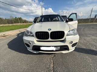 2013 BMW X5 35i II (E70) Рестайлинг, белый, 1800000 рублей, вид 3