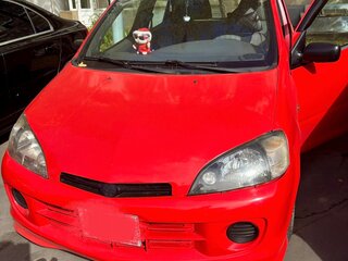 2000 Daihatsu YRV I, красный, 270000 рублей, вид 3