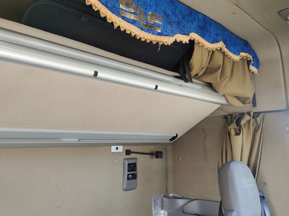 2011 DAF XF 105, жёлтый, 4440000 рублей - вид 12