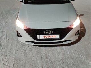 2020 Hyundai Solaris II Рестайлинг, белый, 1500000 рублей, вид 2