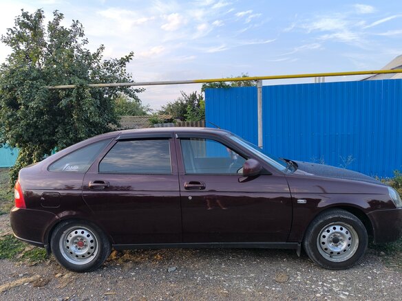 2011 Lada (ВАЗ) Priora I, пурпурный, 340000 рублей - вид 1