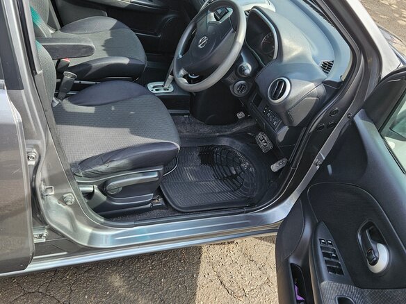 2009 Nissan Note I Рестайлинг, серый, 580000 рублей - вид 11