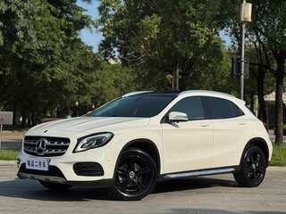 2019 Mercedes-Benz GLA 200 I (X156) Рестайлинг, белый, 1720004 рублей, вид 2