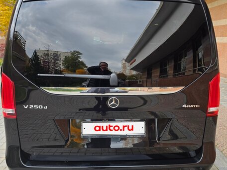 2016 Mercedes-Benz V-Класс Long 250 d длинный III (W447), чёрный, 3990000 рублей, вид 2