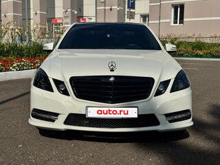 2011 Mercedes-Benz E-Класс 200 7G-Tronic IV (W212, S212, C207), белый, 1790000 рублей, вид 1