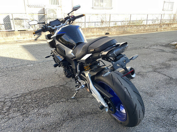 2017 Yamaha MT-10SP, серебристый, 970000 рублей - вид 9