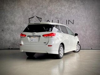 2013 Toyota Wish II Рестайлинг, белый, 1012000 рублей, вид 5