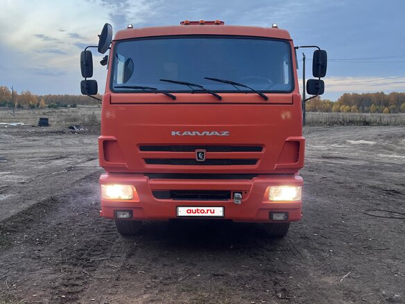 2018 КамАЗ 45143, оранжевый, 3000000 рублей - вид 3