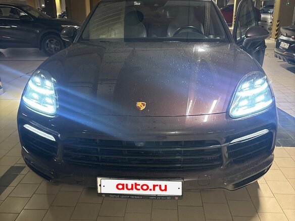 2020 Porsche Cayenne Coupé III, коричневый, 6200000 рублей