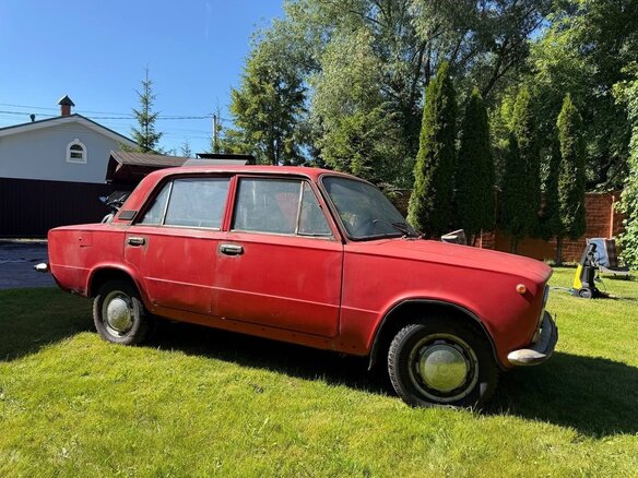 1984 Lada (ВАЗ) 21011, красный, 150000 рублей - вид 6