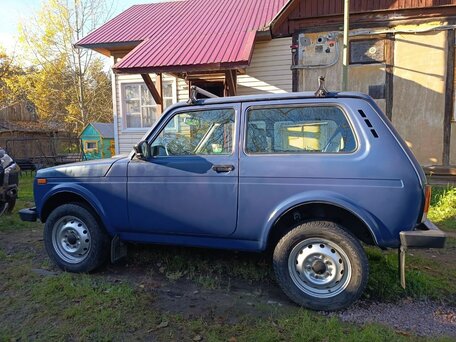 2017 Lada (ВАЗ) 2121 (4x4) I Рестайлинг, синий, 550000 рублей, вид 4