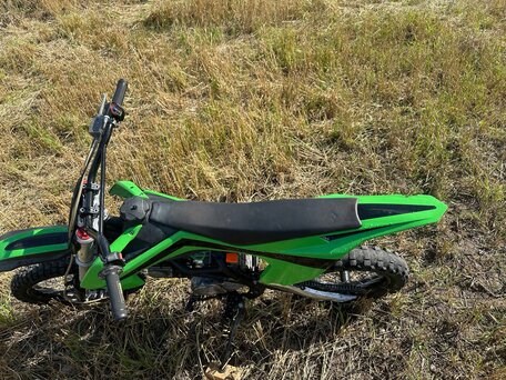 2020 BSE EX 125, зелёный, 50000 рублей, вид 2