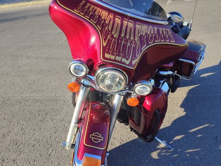 2005 Harley-Davidson Electra Glide, красный, 800000 рублей, вид 4