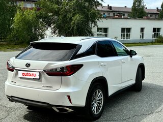 2017 Lexus RX 200t IV, белый, 4800000 рублей, вид 3