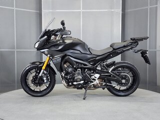 2017 Yamaha MT-09 Tracer (FJ-09), чёрный, 875000 рублей, вид 4