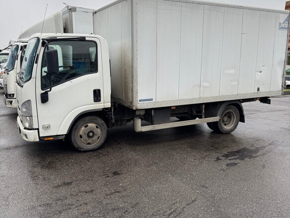 2020 Isuzu Elf (N-series), белый, 1499000 рублей - вид 1