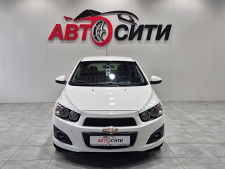 2015 Chevrolet Aveo II, белый, 799000 рублей, вид 2