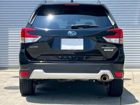2022 Subaru Forester V Рестайлинг, чёрный, 2236018 рублей - вид 6
