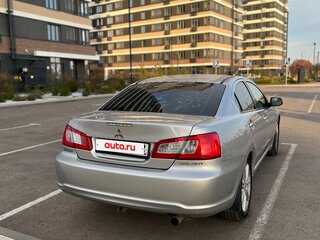 2008 Mitsubishi Galant IX Рестайлинг 2, серебристый, 700000 рублей, вид 3