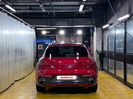 2021 Genesis GV70 I, красный, 7304000 рублей, вид 5