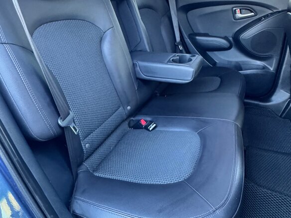 2010 Hyundai ix35 I, синий, 1320000 рублей - вид 24