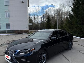 2017 Lexus ES 250 VI Рестайлинг, чёрный, 3000000 рублей, вид 2