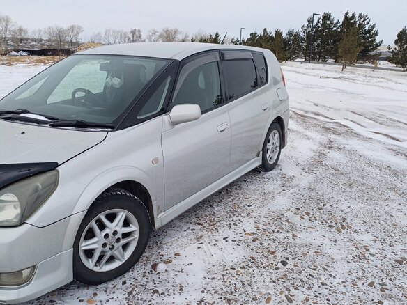 2002 Toyota Opa I, серебристый, 600000 рублей