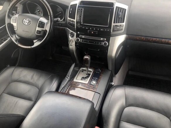 2014 Toyota Land Cruiser 200 Series Рестайлинг 1, чёрный - вид 6