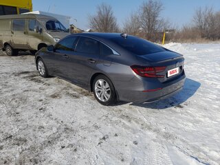 2020 Honda Accord X, серый, 3500000 рублей, вид 3