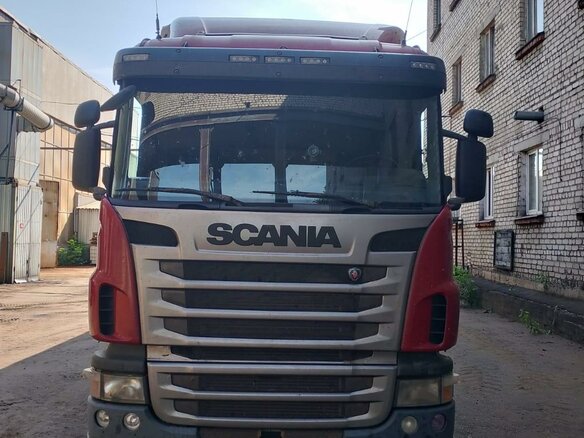 2011 Scania G-series, красный, 1650000 рублей