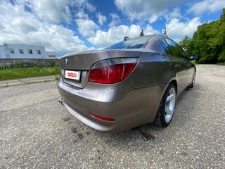 2006 BMW 5 серии 530d V (E60/E61), коричневый, 1500000 рублей, вид 2