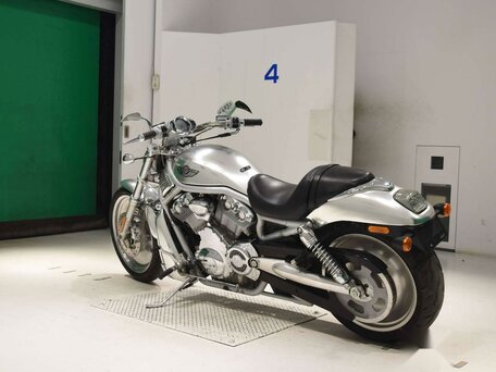 2003 Harley-Davidson V-Rod, серый, 699000 рублей, вид 5