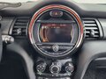 2017 Mini Hatch Cooper III (F55/F56), белый, 1590000 рублей - вид 10