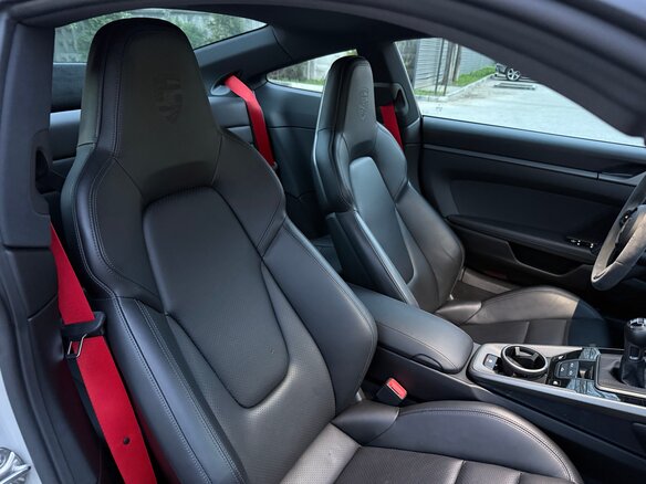 2020 Porsche 911 Carrera S VIII (992), серебристый, 11000000 рублей - вид 13