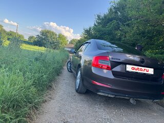 2016 Skoda Octavia III (A7), коричневый, 990000 рублей, вид 4